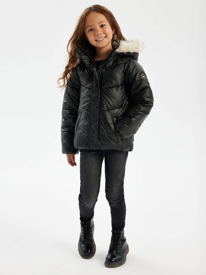 Girls Padded Jacket Black with White Fur Hood for wholesale by Minoti sp. z o.o.
