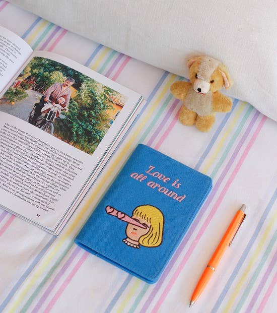 K-Wonderland - Vendita all'ingrosso Custodia per passaporto - Donna - [1537] Cover per passaporto Protect Travel Wallet - Ricamo di lusso15