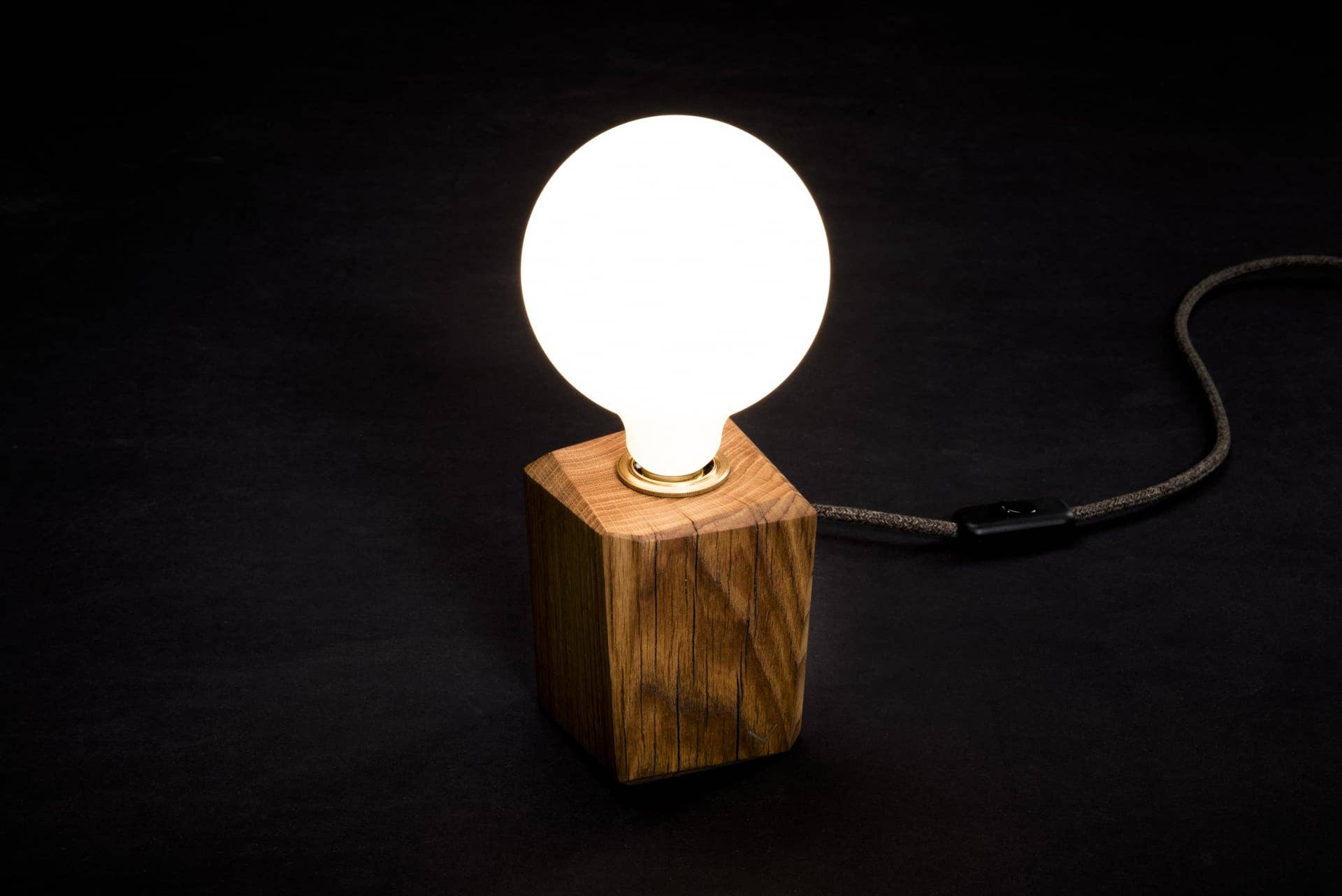 Verschnitt - Wholesale Accent/Desk Lamp - Kubus table lamp2