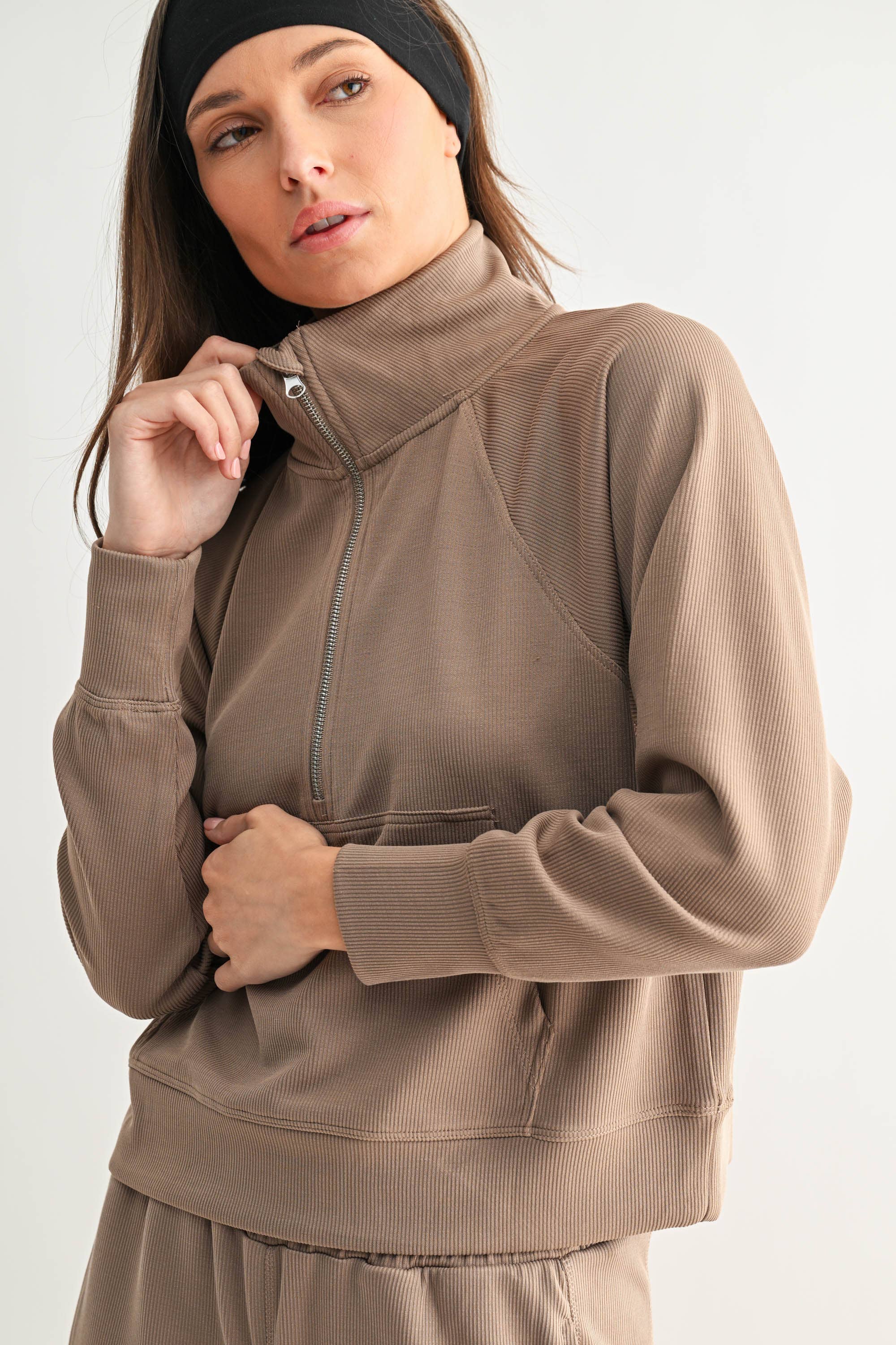Mono B - Vente Sweat-shirt – femme - Pull à col zippé 1/4 en maille côtelée Luxe Sand Wash37