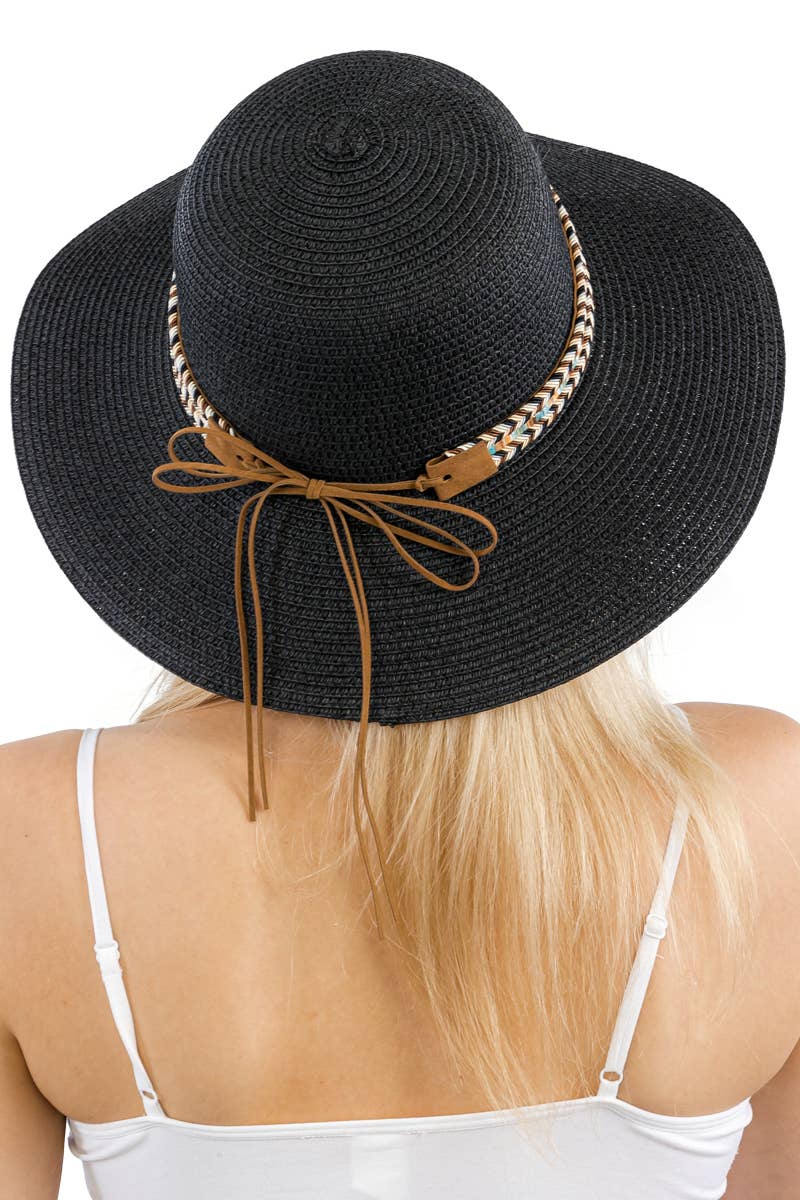 Cap Zone – wholesale Stråhatt – Dam – Cap Zone solhatt i derbystil med kupad kulle och tribalmönstrad kant i halm14