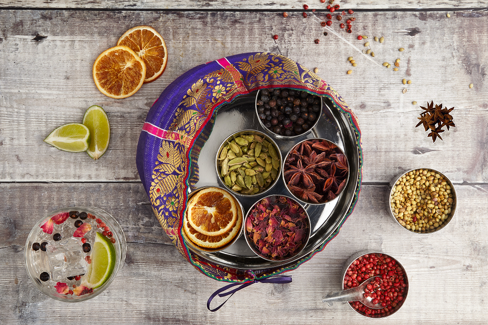 Spice Kitchen – wholesale DIY drink kit – Gin Botanicals Tin with 7 Botanicals | Spice Kitchen 4