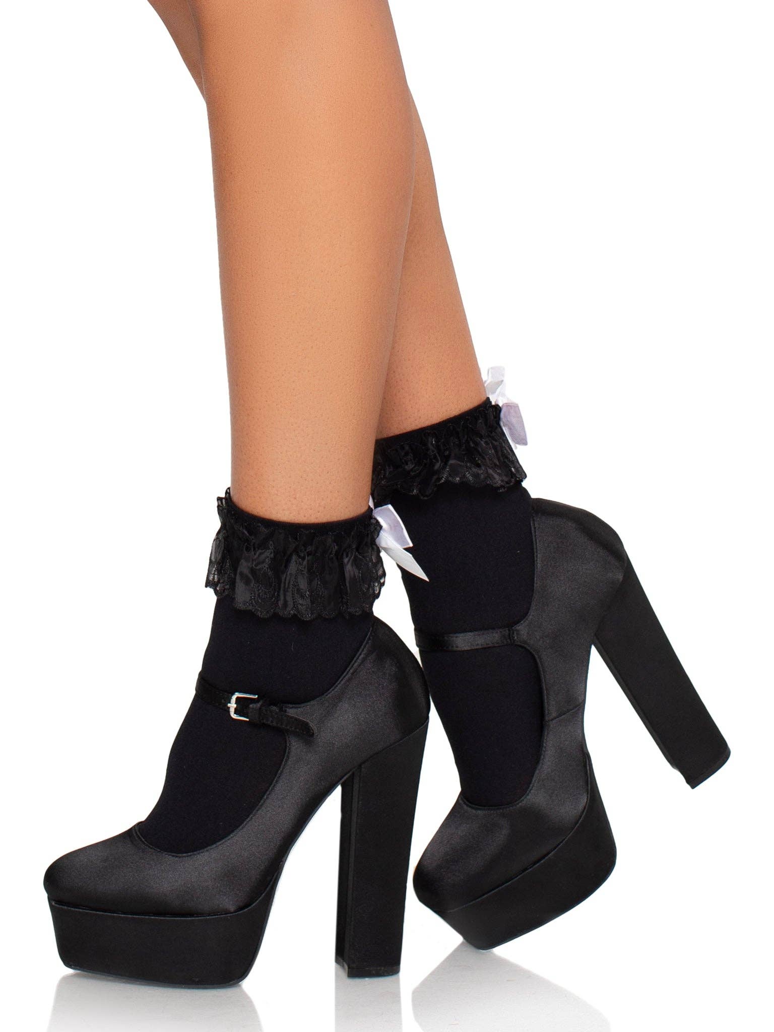 Leg Avenue - Wholesale Socks - Women's - Lola Ruffle Bow Ankle Socks6