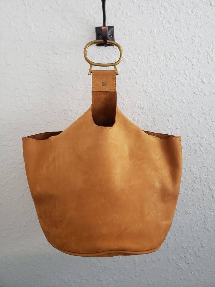 House of Takura - Wholesale Tote Bag - Women's - All Leather Sling Tote5