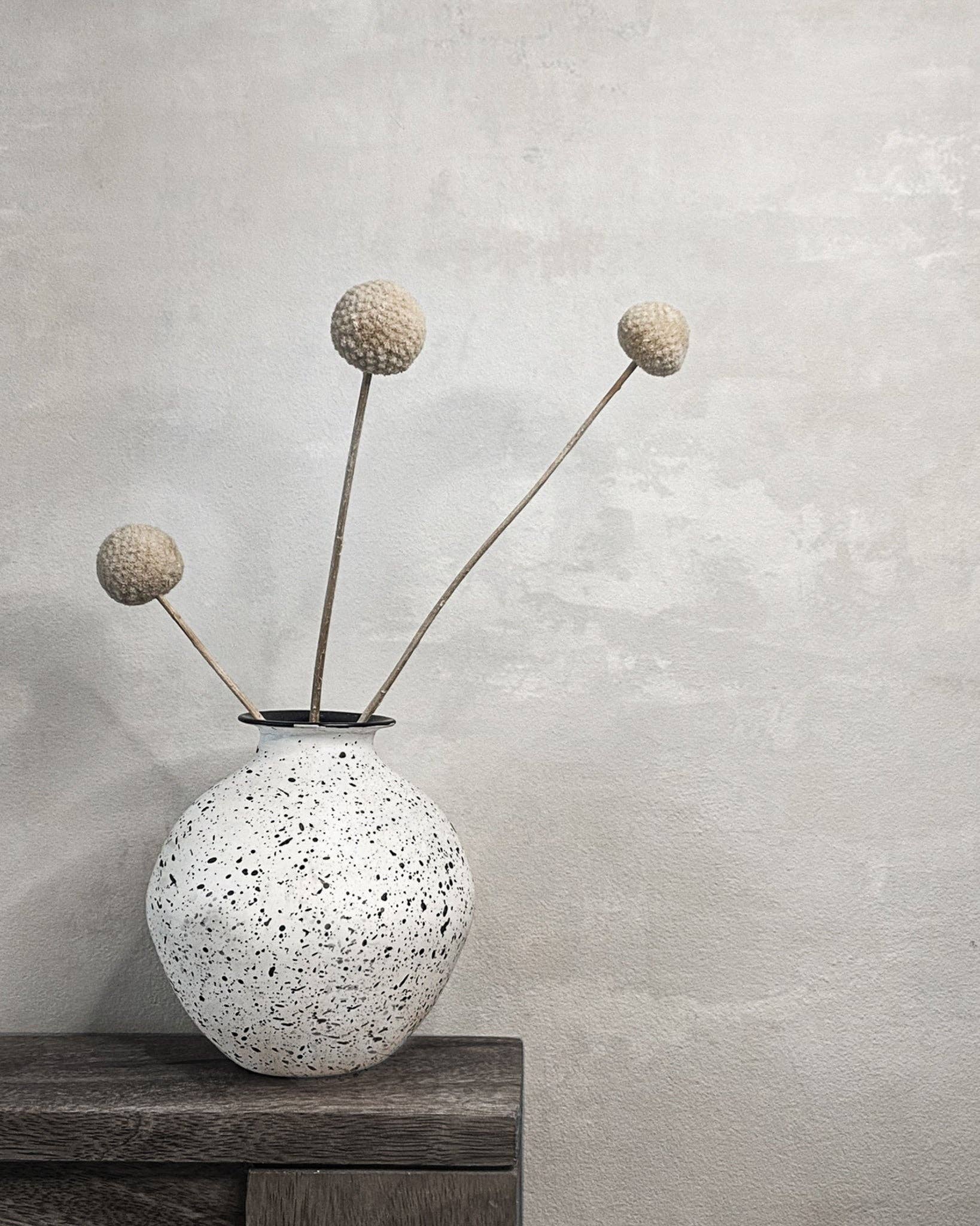 Coultura – wholesale Vase – Set of Three - Zina Mini Bud Vases5