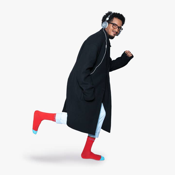 Calzini firmati Qirmizi per la vendita all'ingrosso da parte di RAFAEL AZIZ