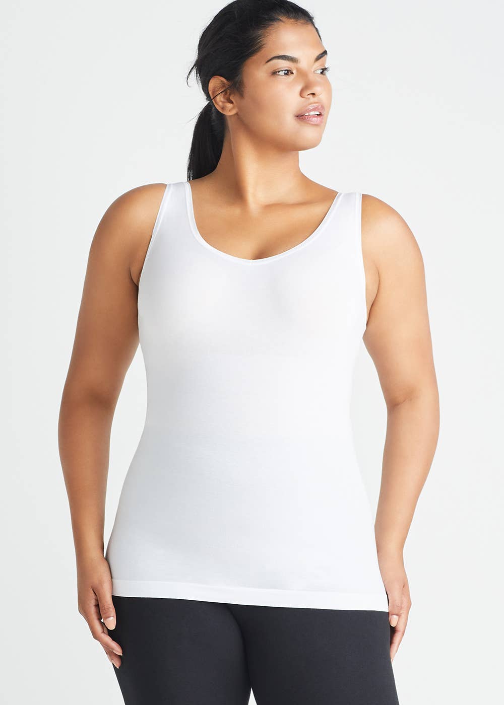 Yummie – Tops – Mulher por atacado – Regata Modeladora 2 em 1 Yummie SoftServe™ – Disponível em Plus Size8