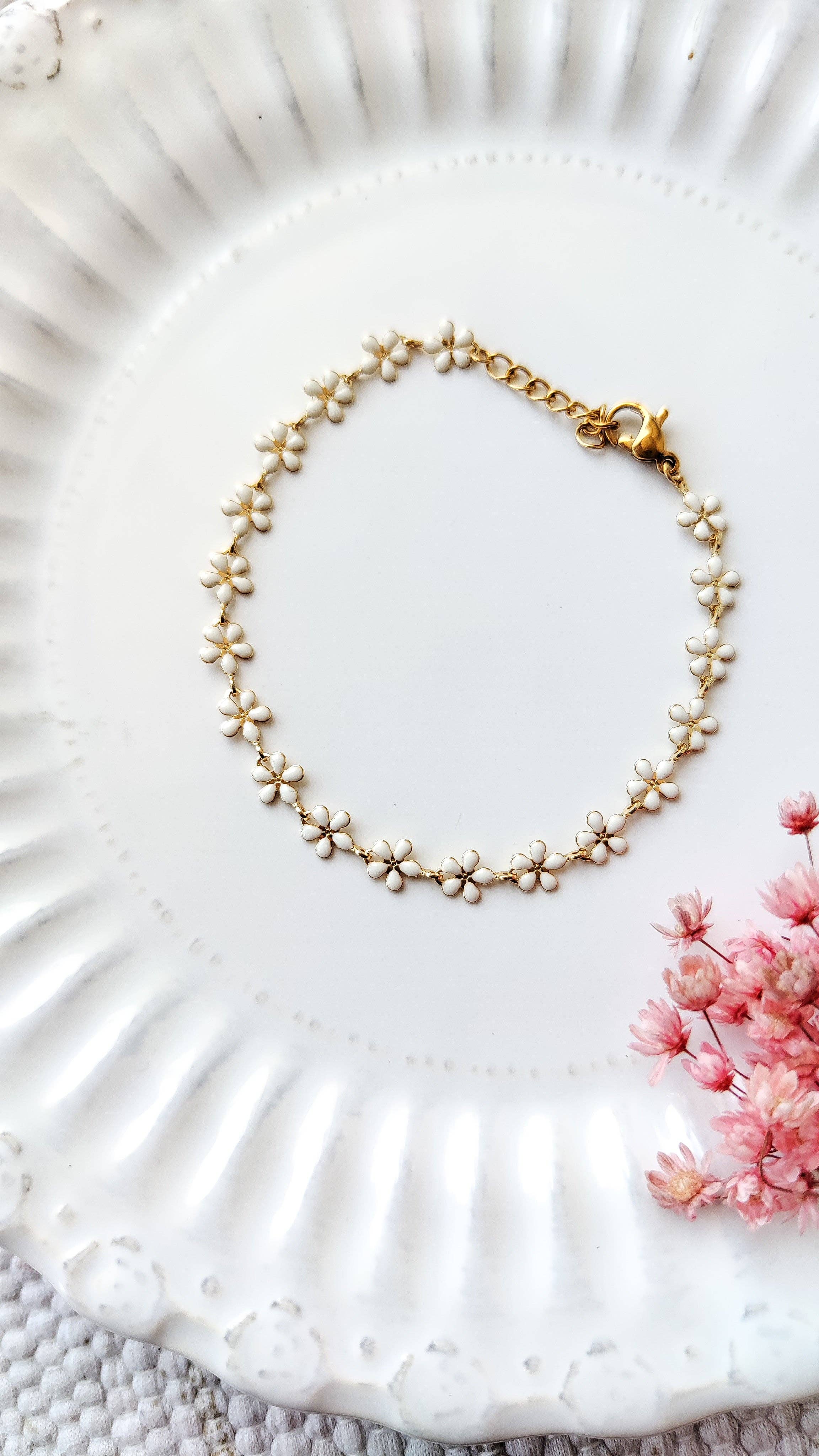 What Goes Around - Wholesale Link & Chain Bracelet - Daisy Bracelet
