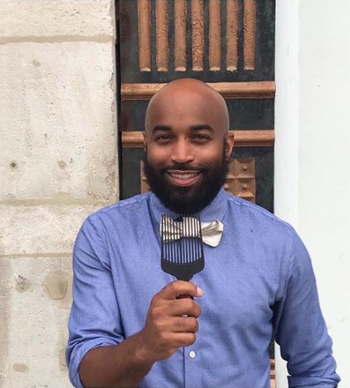 Chicago Comb Co. – wholesale Hair brush/comb – Model No. 7 Carbon Fiber Pick Comb7