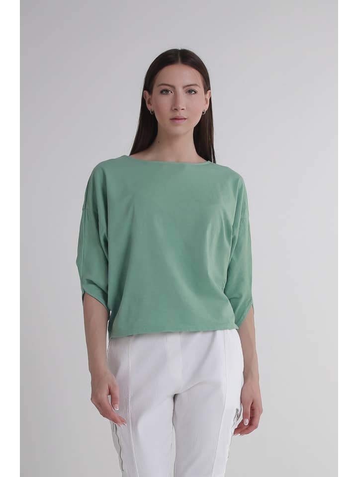 TINA Stephens Italy/Tees By Tina - Wholesale T-Shirt - Women's - Omaria Batwing Crop Top (BSS171)21