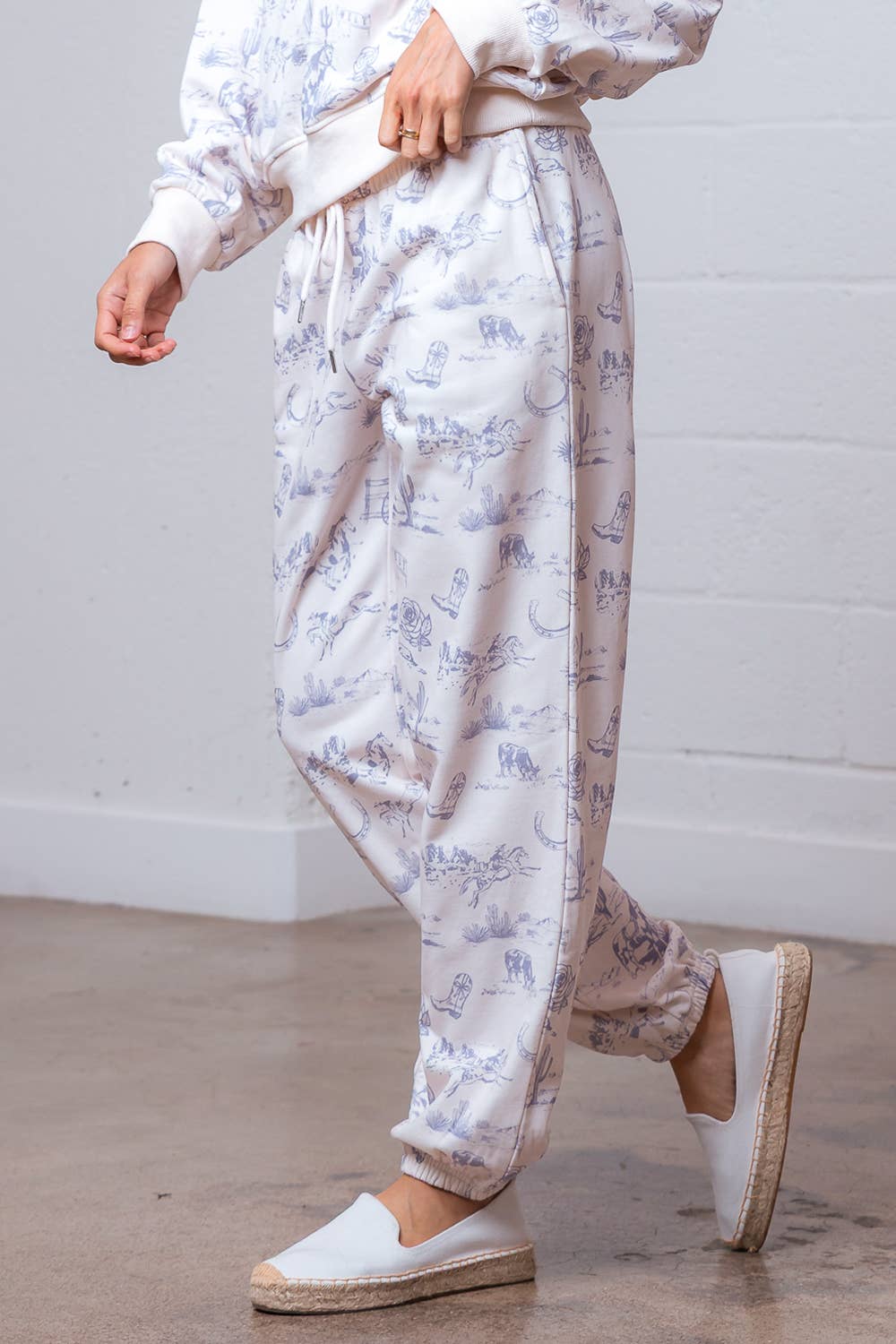 IVORY MULTI HP35228T-WESTERN PRINT BANDING SWEAT PANTS W/ SIDE POCKET for wholesale on Faire1