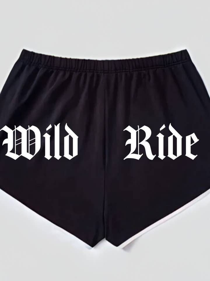 Corsa Selvaggia, Pantaloncini Retrò Gotici Y'allternative per Motociclisti per la vendita all'ingrosso da parte di Wickedly Divine Shop