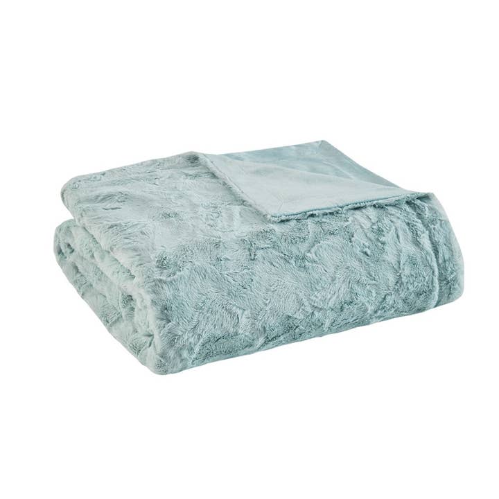 Olliix - Wholesale Throw Blanket - Oversized 60x70" Faux Fur Throw Blanket, Light Blue