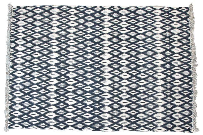 Carpet Setubal Off White/Black 140X200 for wholesale by MrsBLOOM