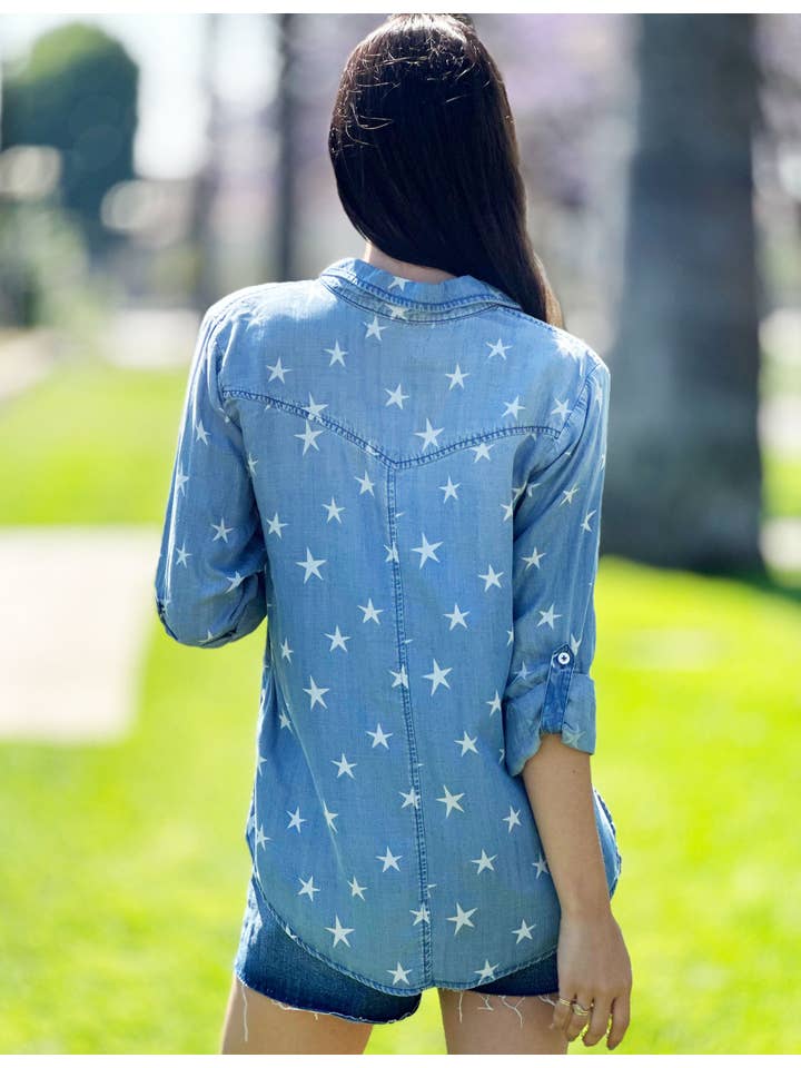 Blauwe witte sterren Blauw wit overhemd met sterren voor groothandel op Faire2