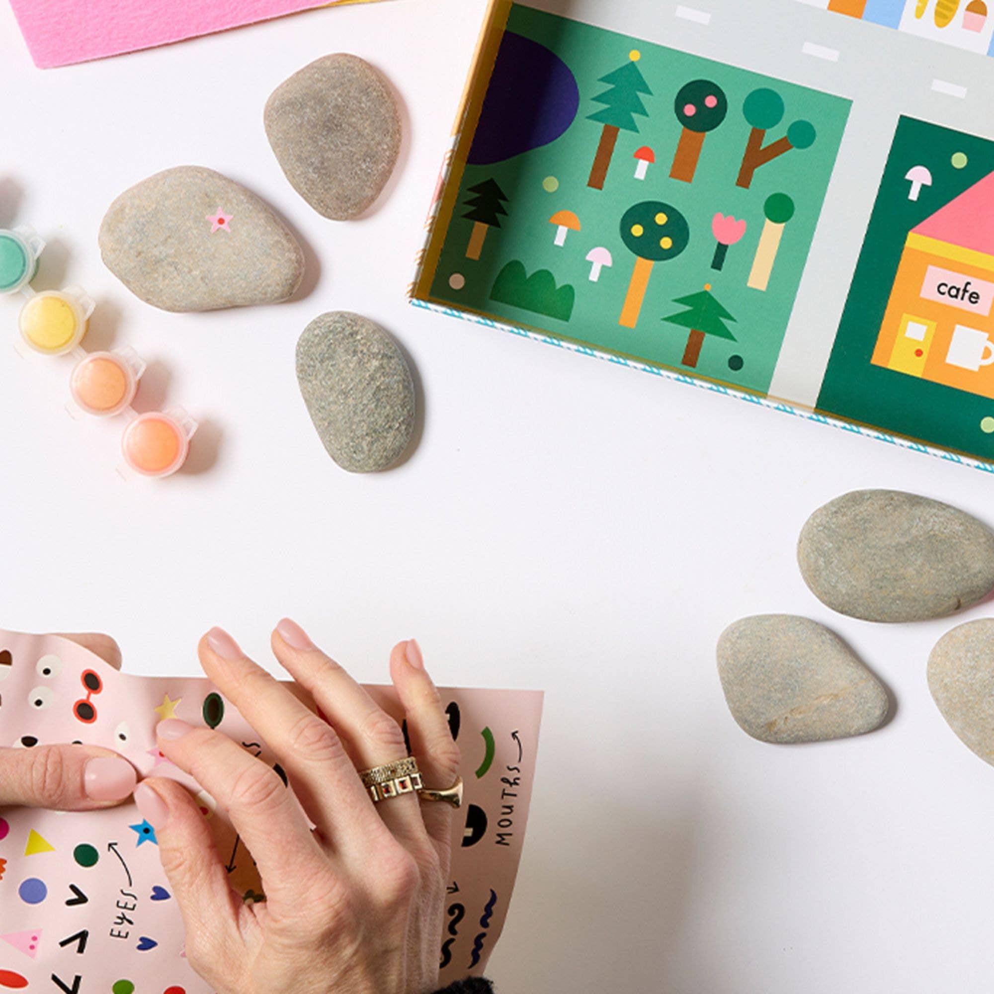 Journey Of Something AU & EU - Venta al por mayor Kit de manualidades - Niños - Kit de pintura rupestre para niños - Cool Faces7