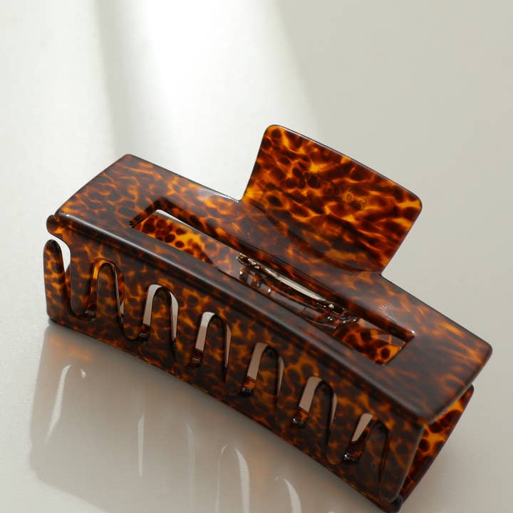 Assorted Luna Medium Vintage Stone | Classic Med Rectangle Claw Clip for wholesale on Faire4