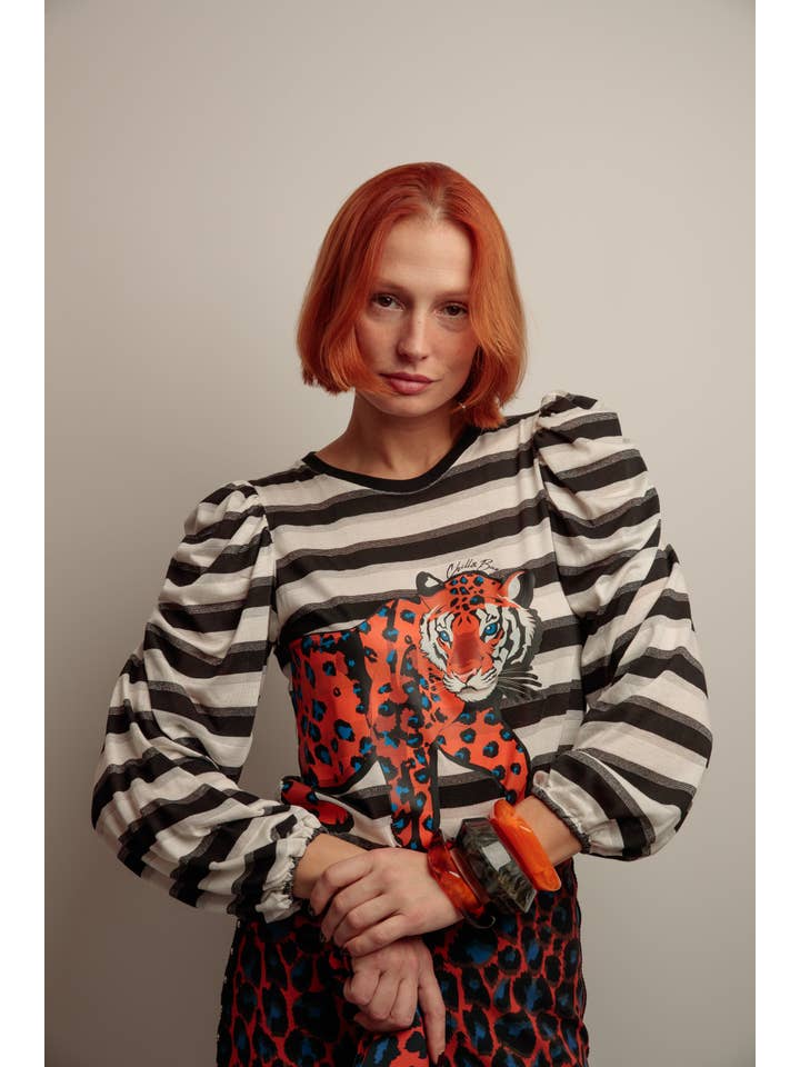 Chill&Buy - Wholesale T-Shirt - Women's - Tiger Essence Caye T-shirt3