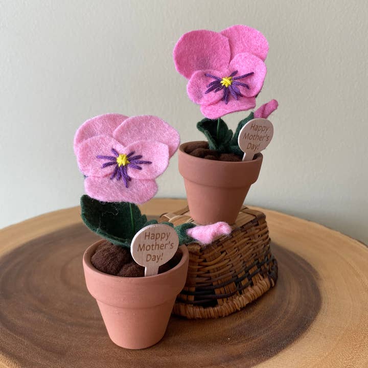 ForgetBKnot - Wholesale Artificial Flowers - Happy Mother’s Day Handmade Felt Flowers w/ Wooden Sign3