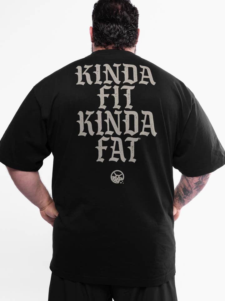 Bulking Season Premium Oversized T-shirt för wholesale av Kinda Fit Kinda Fat