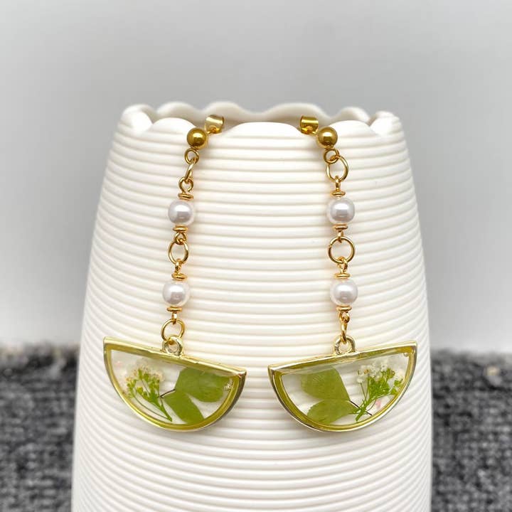 Dried Flower Fan Charm Gold Polated Post Earrings - PDF for wholesale by Mio Queena