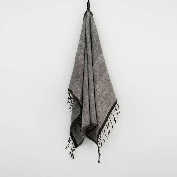 Studio Nordhaven - Wholesale Bath Towel - Savu Towel, Grey/Black - Hand Woven by Sera Helsinki