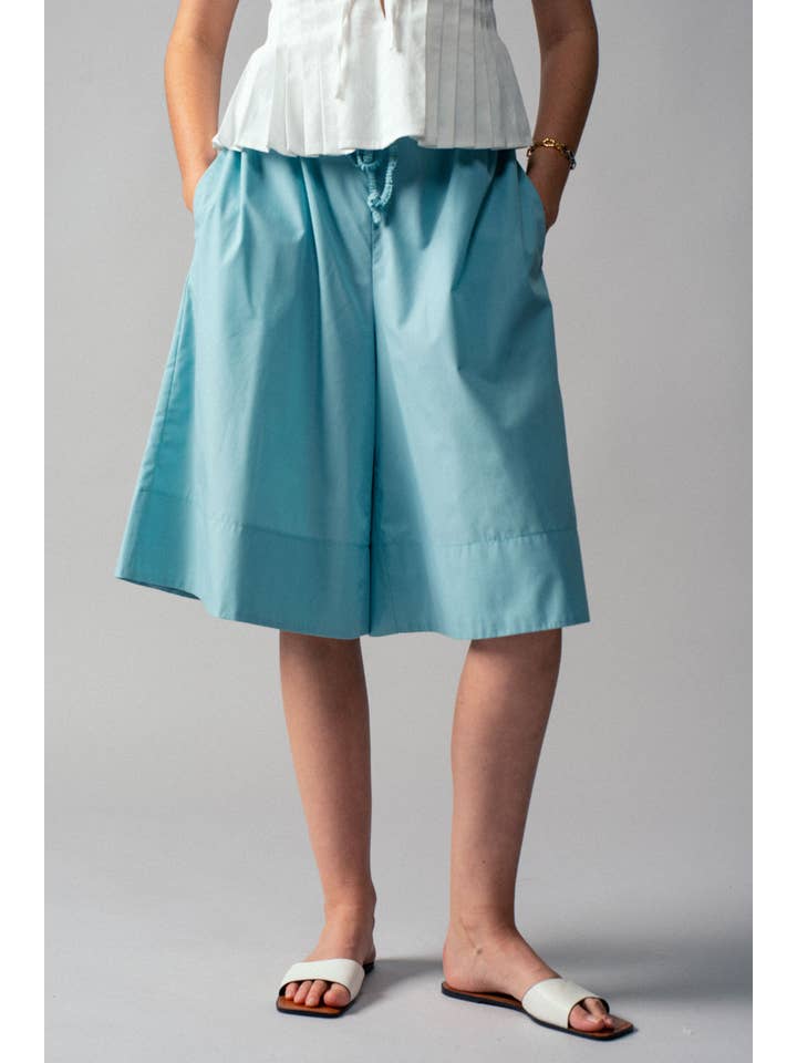 Urban Daizy - Wholesale Shorts - Women's - Lightweight Airflow Drawstring Shorts