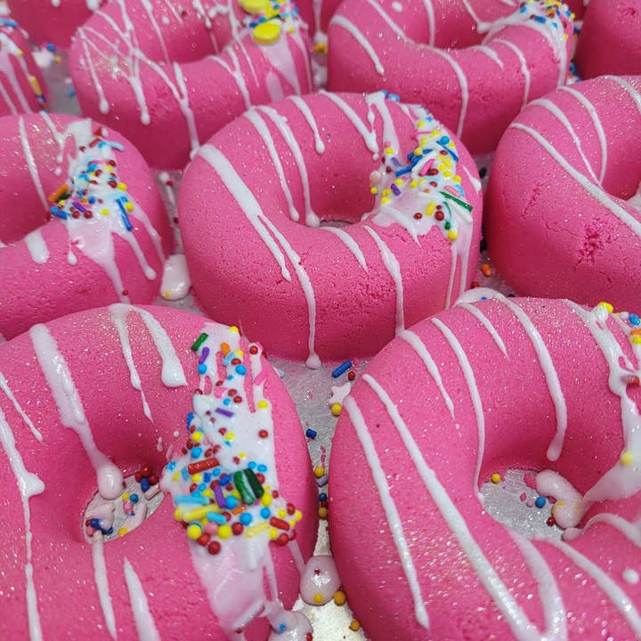 NOLA Soap Works - Wholesale Bath Bomb/Fizz - Donut Dream Bath Bombs - Get Glazed !!
