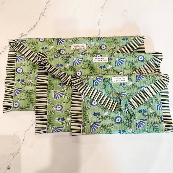 Sunshine & Lemmons - Wholesale Laptop/Tablet Case - Women's - Grace Electronic Sleeve2