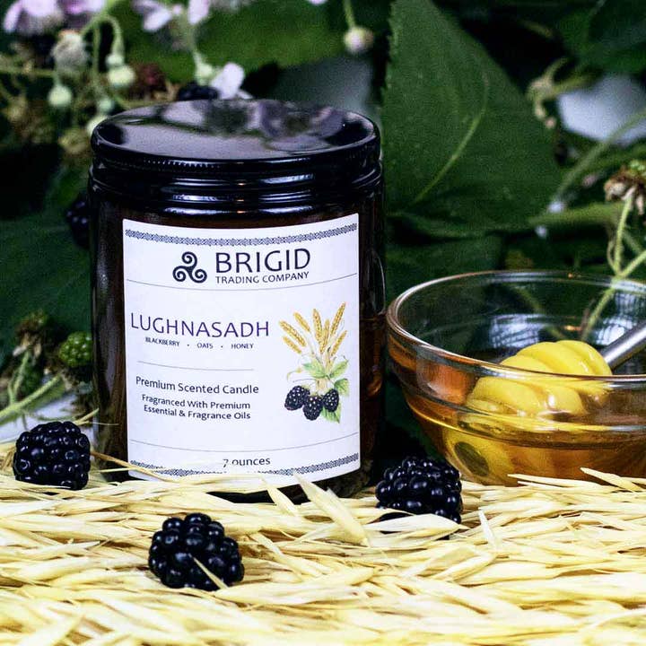 Brigid Trading Company - Wholesale Pot/gevulde kaars - Lughnasadh Sojawaskaars - Bramen, Haver en Honing