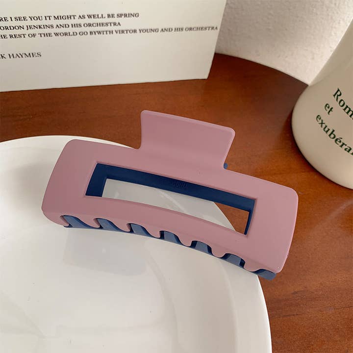 AK Brand - Wholesale Hair Clip - Women's - Dual Colored Jumbo Acrylic Hair Claw3