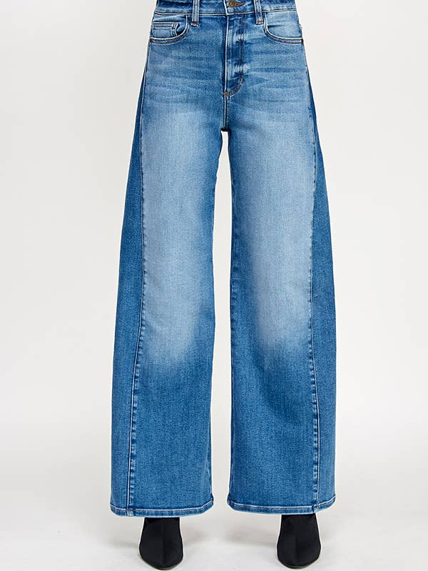 JEAN LARGE À TAILLE HAUTE EN BLEU MOYEN (P-SP-P111BL) pour la vente par Phoenix Textile, Inc.