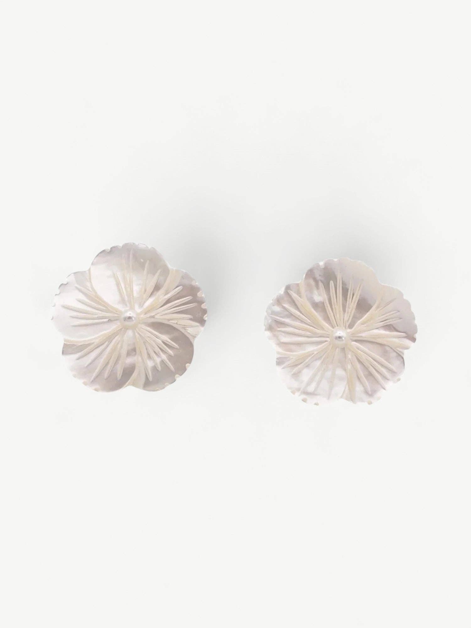 Miss Cecilia - Wholesale Stud/Post Earrings - Mother of Pearl Flower Ear Studs