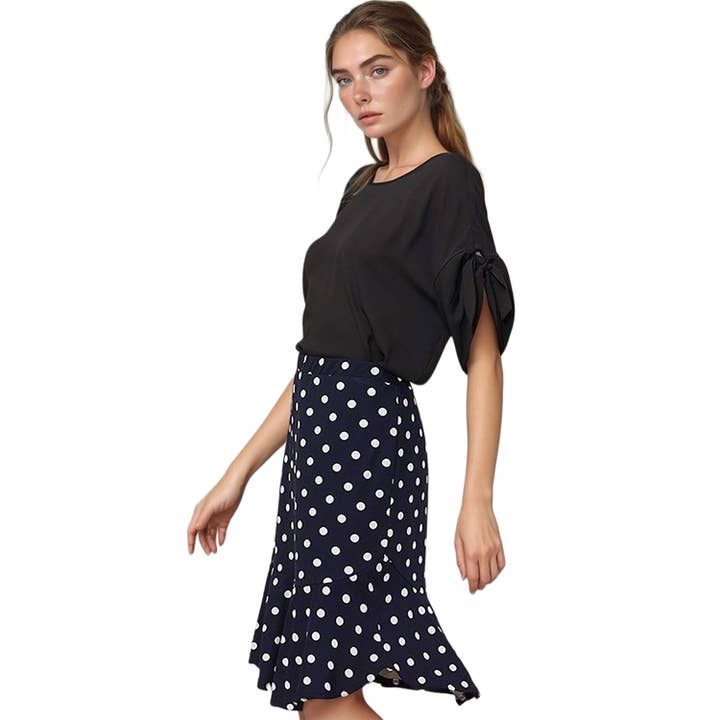 Robin K - Wholesale Blouse - Women's - Pleione Round Neck Self-tie Short Sleeve Top1