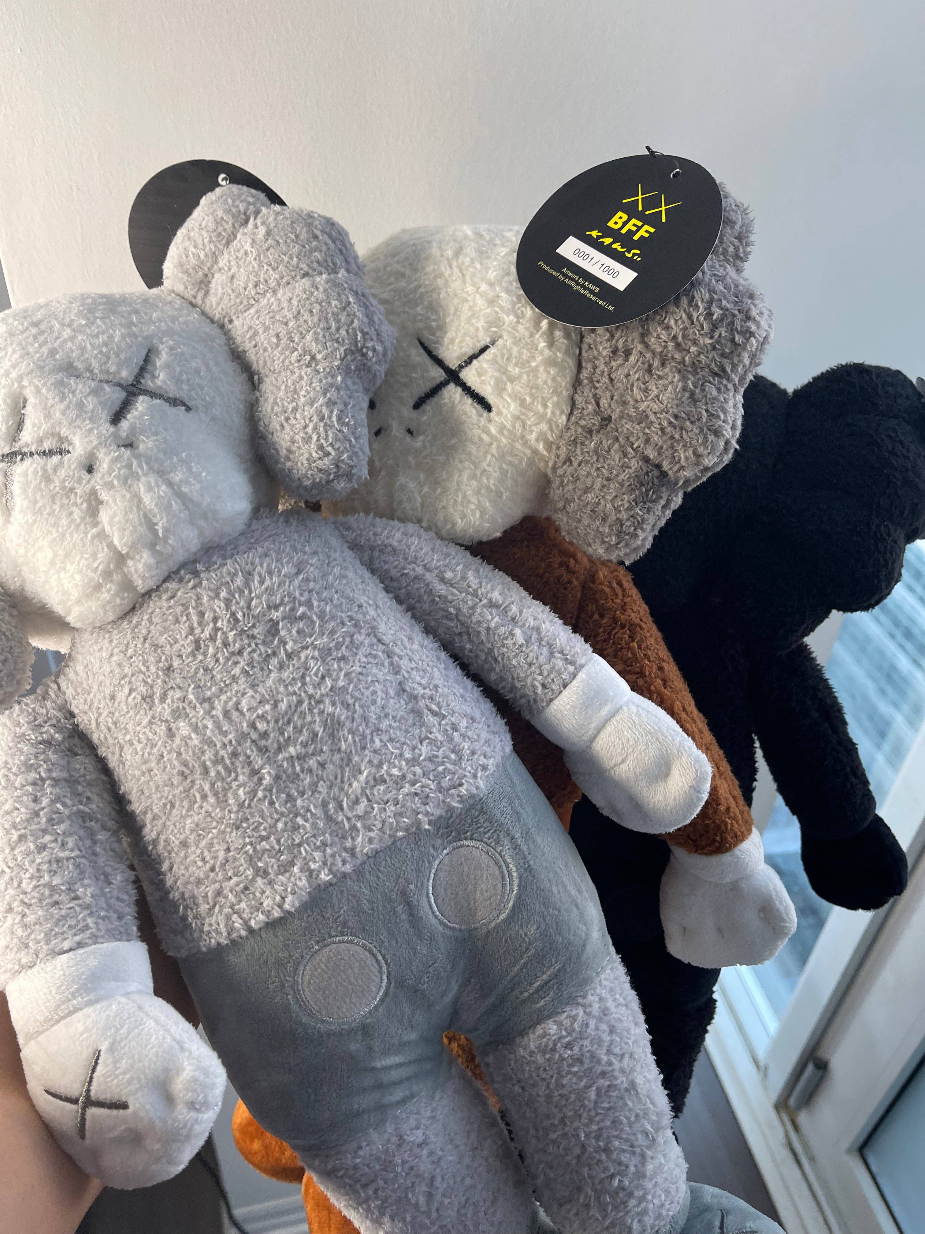 HYPED ART - Wholesale Stuffed/Plush Toy - Kids & Baby - KAWS Plush8