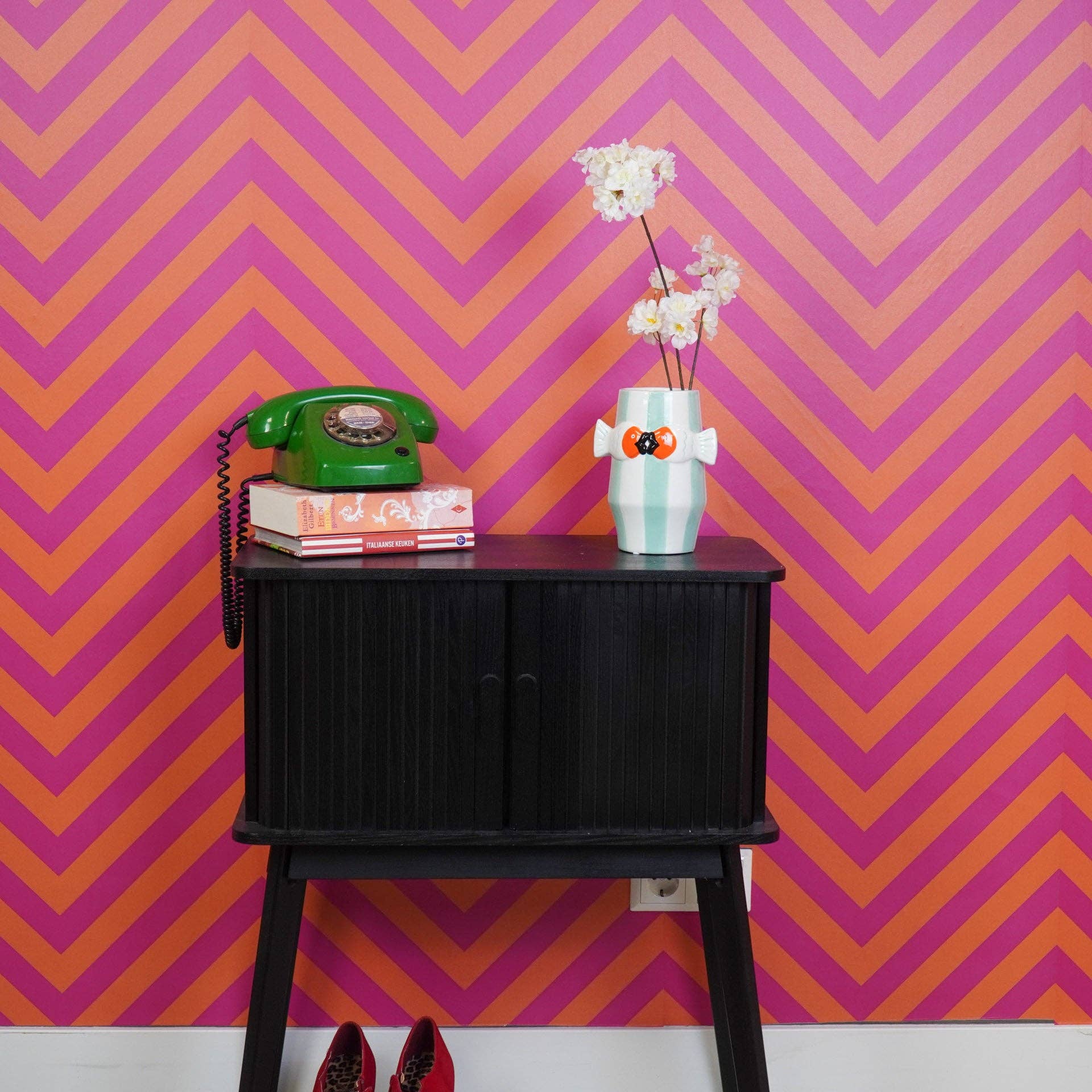 Housevitamin bv - Wholesale Vase - Vase - Flower Vase Fish-Mint/White/Orange - 14x11,5x18,5cm1