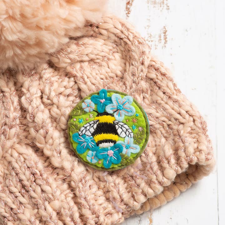 Hawthorn Handmade (US Duties Paid) - Wholesale Craft Sewing Kit - Bumblebee Felt Craft Brooch Kit | Complete Craft Kit3