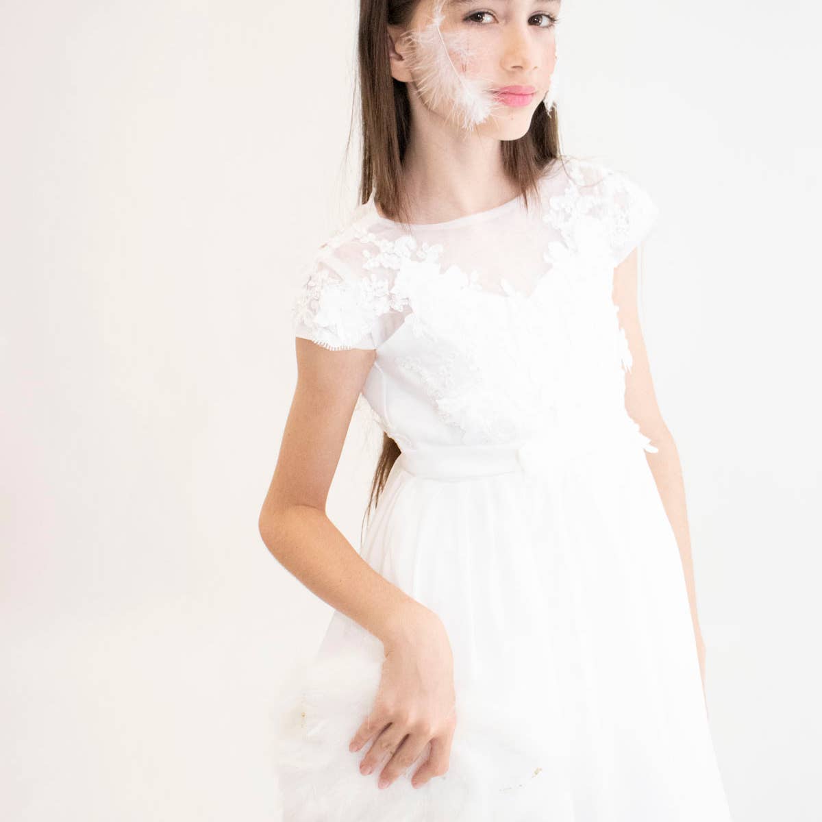 Yuko B - Wholesale Dress - Kids - JEANNE girl's dress - White11