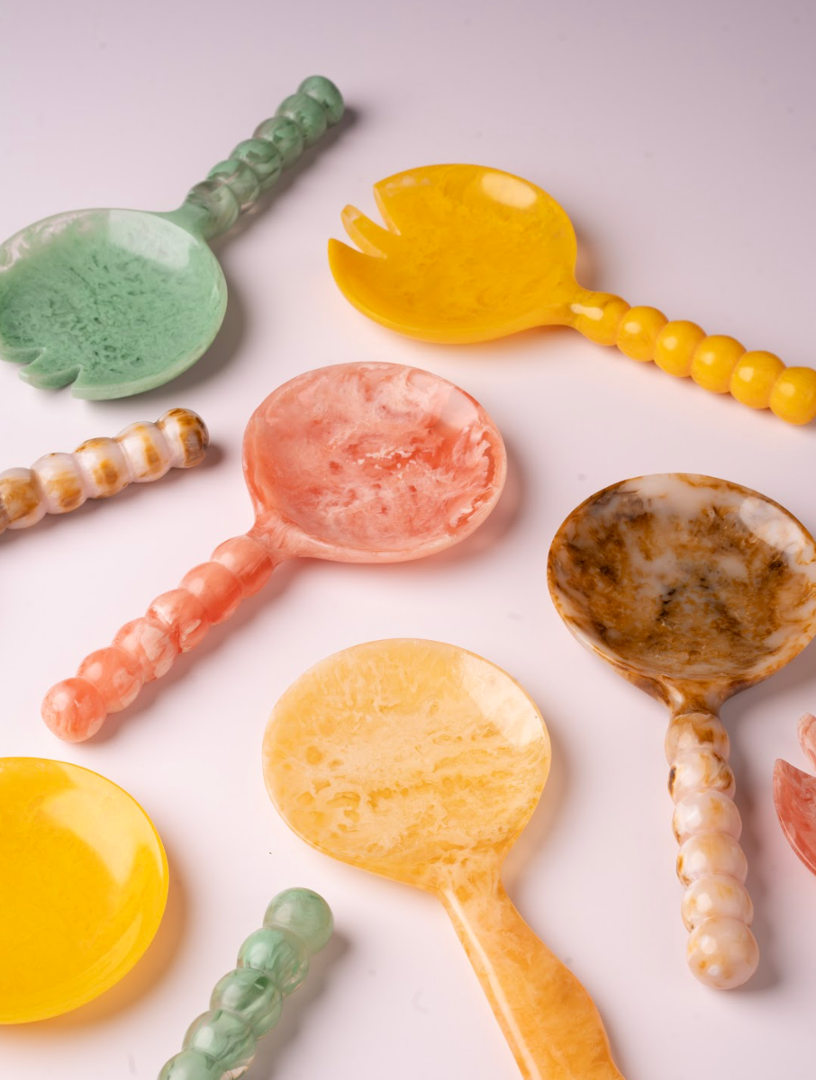 Casa Amarosa - Wholesale Serving Utensil - Resin Salad Server-Pink (Set of 2), 4.10 x 8.75 inches5