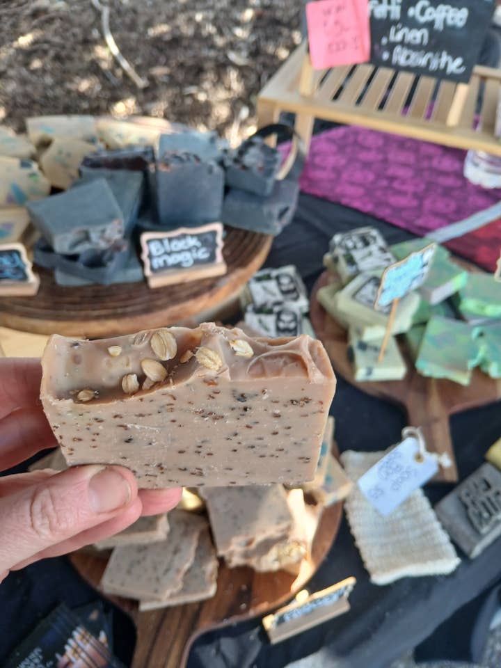 Seeded soap honey scented good natural exfoliation bar for wholesale by Gemini Sun store