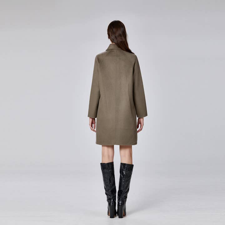 Smart and Joy - Wholesale Coat - Women's - Minimalist wool coat with a round collar5
