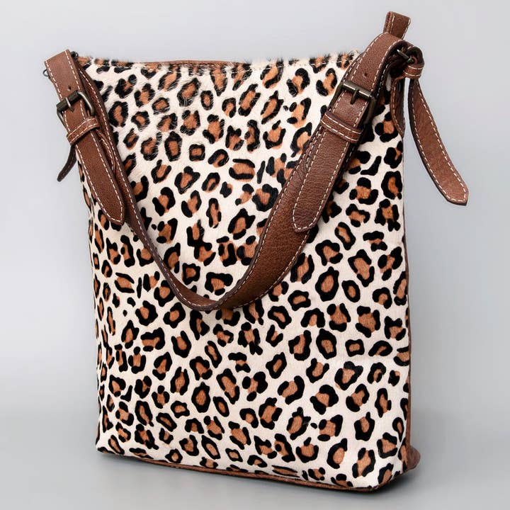 Bolso bandolera de cuero de vaca con pelo ADBG1018 American Darling, bolso artesanal estilo western. para venta al por mayor de LS Western