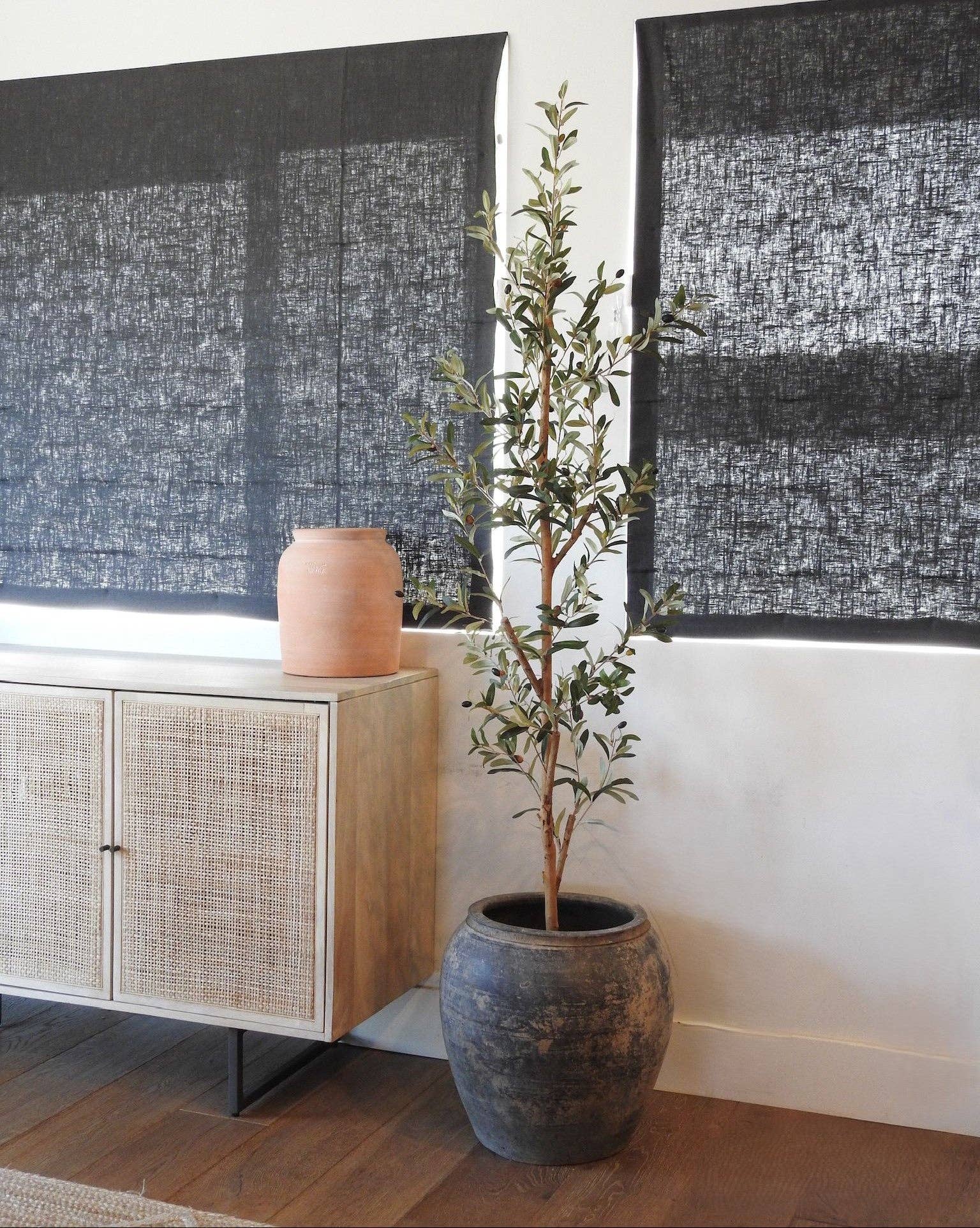 Gris Pot en argile gris noir vintage CN1154 en vente sur Faire4