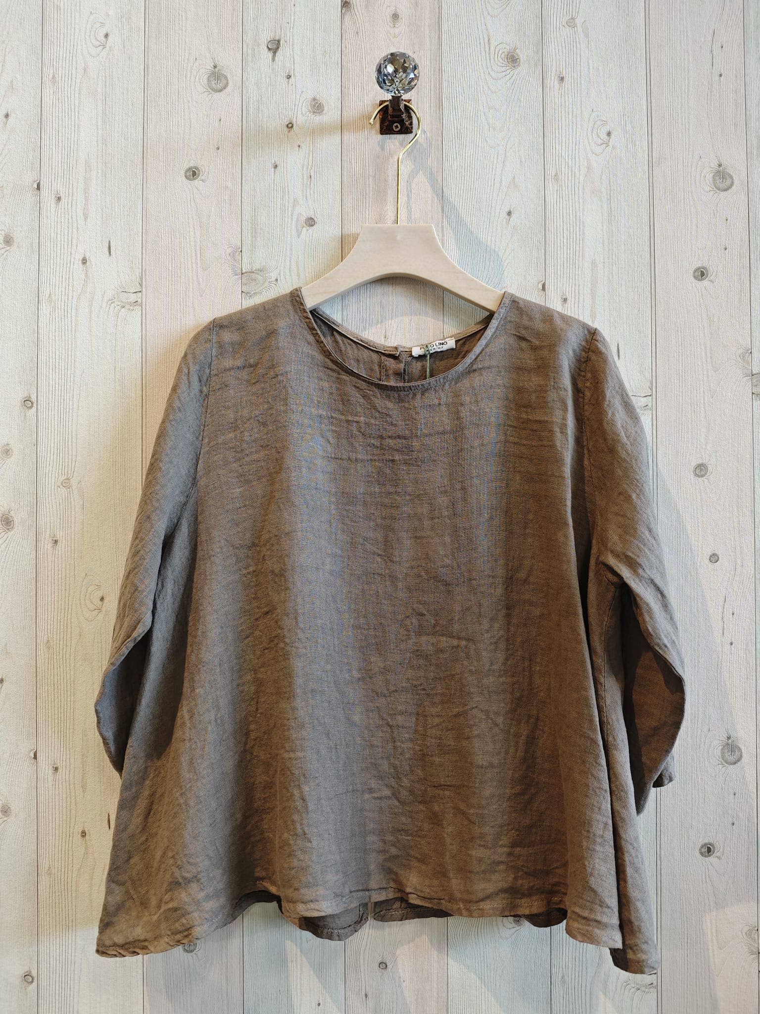Linen & More - Vendita all'ingrosso Camicetta - Donna - REF 59100 BLUSA A MANICA LUNGA 100% LINO18