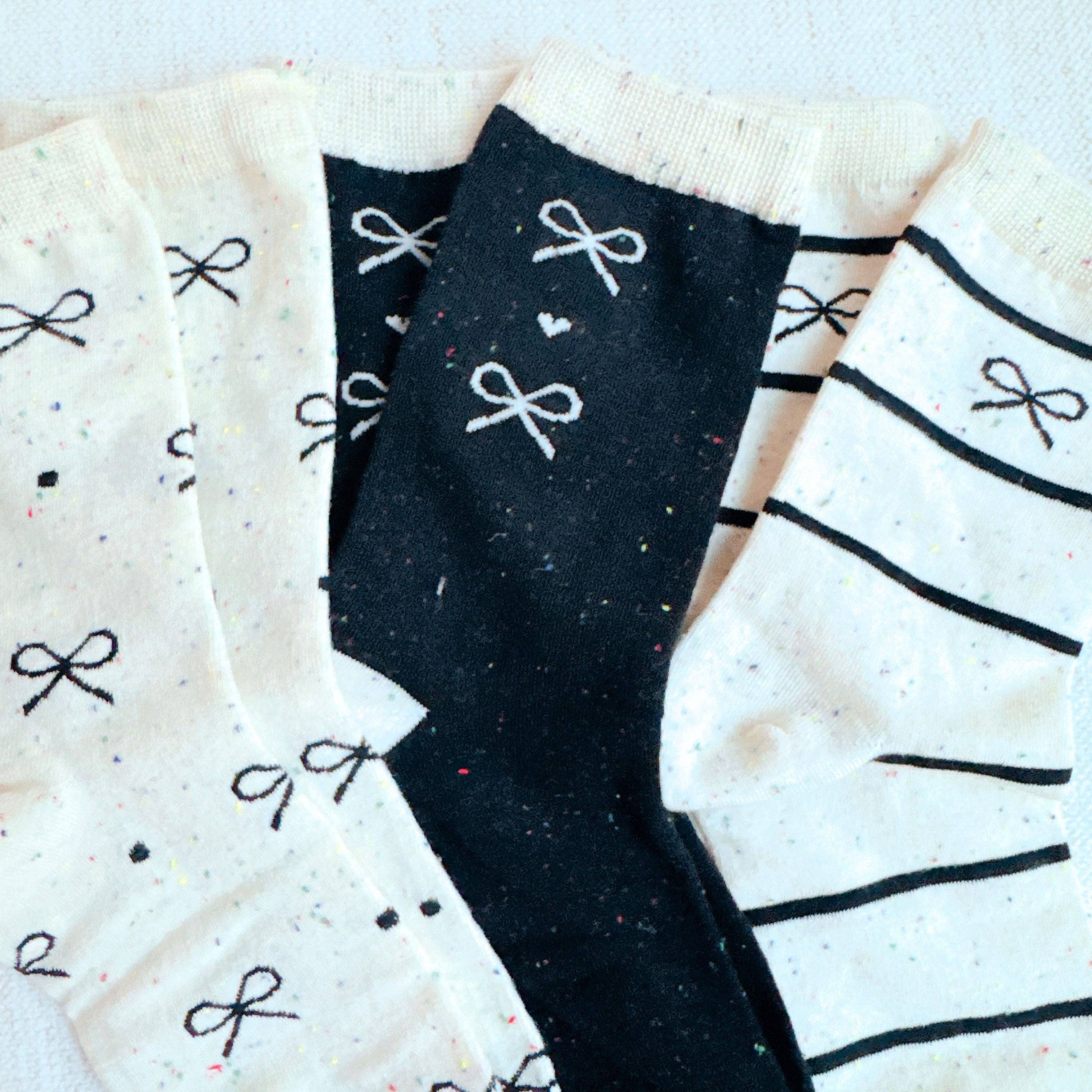 Ellison+Young - Wholesale Socks - Women's - Unique Mix Of Bows Socks Set Of 32