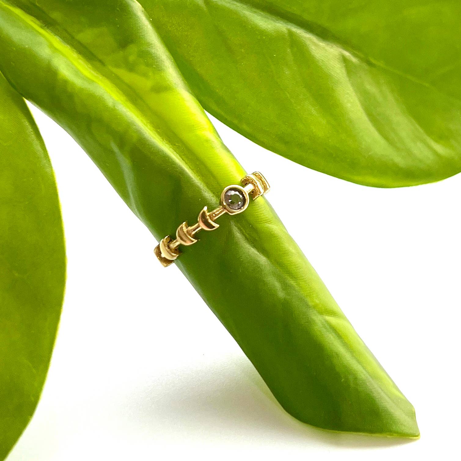 Baizaar - Wholesale Single Stone/Solitaire Ring - Brass Crescent Moon Ring