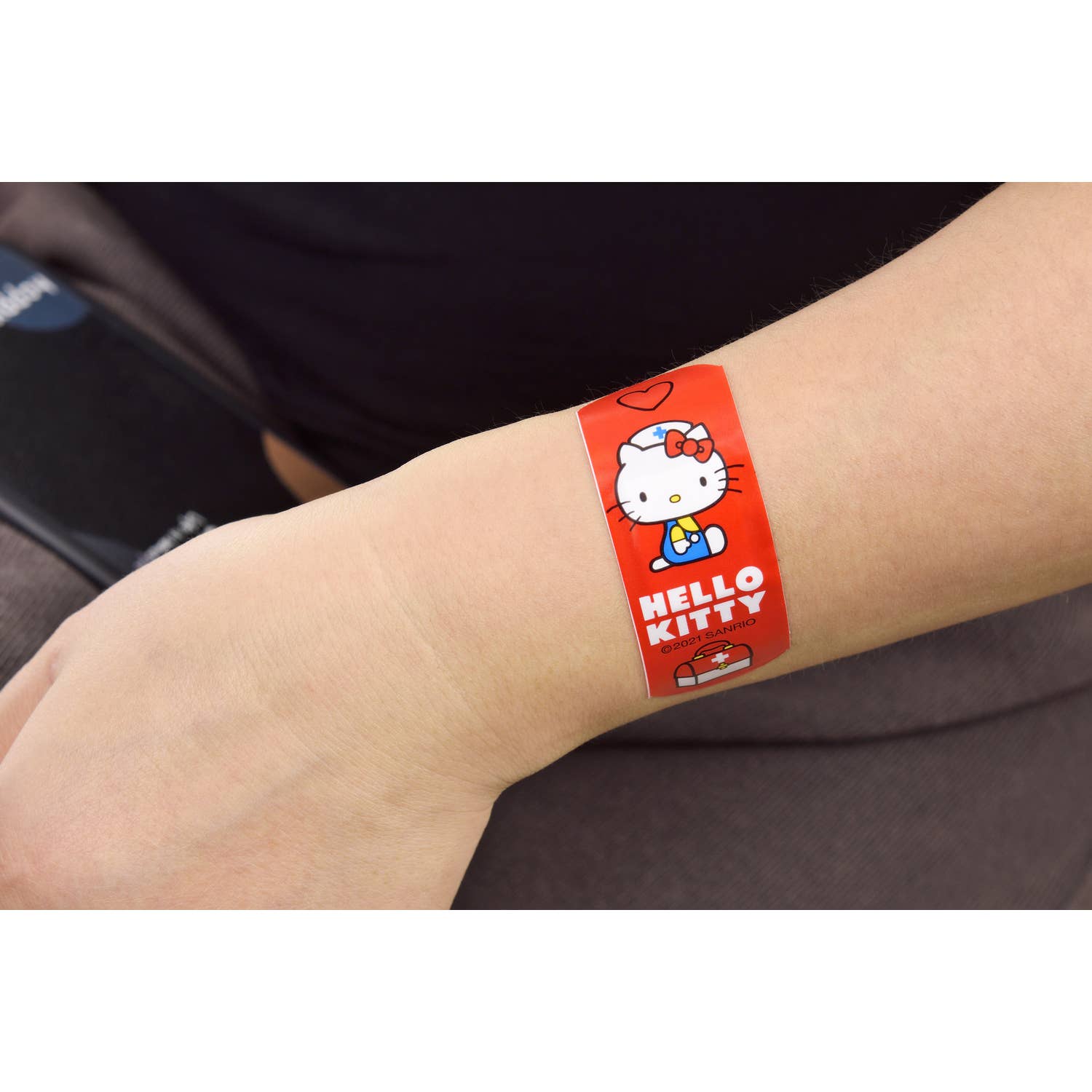 Takecare - Venta al por mayor Tiritas/vendas - 🩹 APÓSITOS HELLO KITTY – CAJA DE 24 PIEZAS17