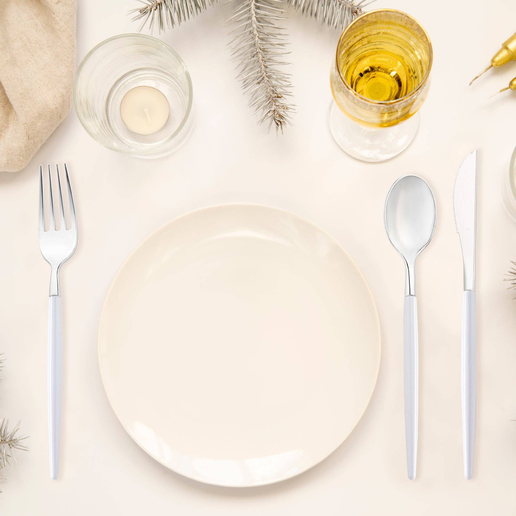 Smarty had a Party – wholesale Blandat bestickset – Silverfärgad plastbestick med vitt handtag - 240 gäster6