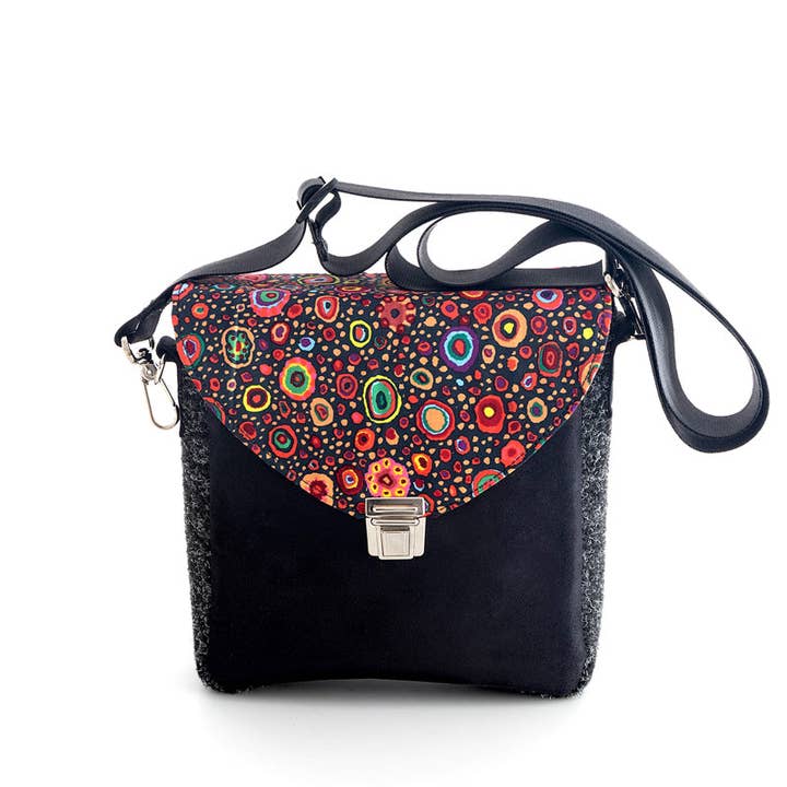 Sac Petal Retro Circles noir pour la vente par Flio-Design