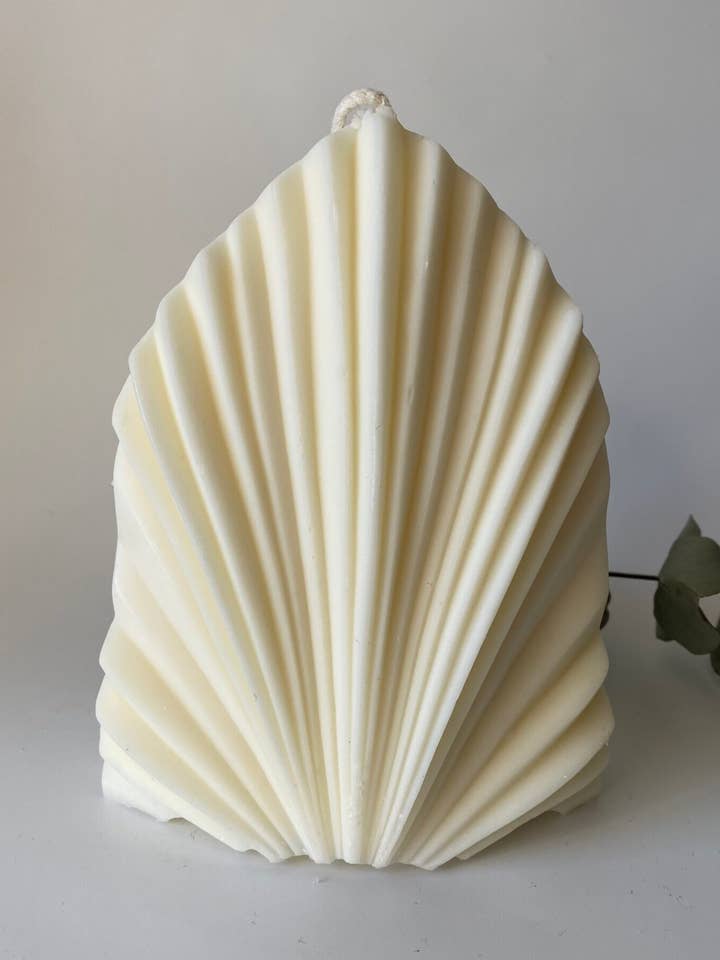 The Palm Leaf - Handmade Sculptural Soy Candle for wholesale by Candles By Lily